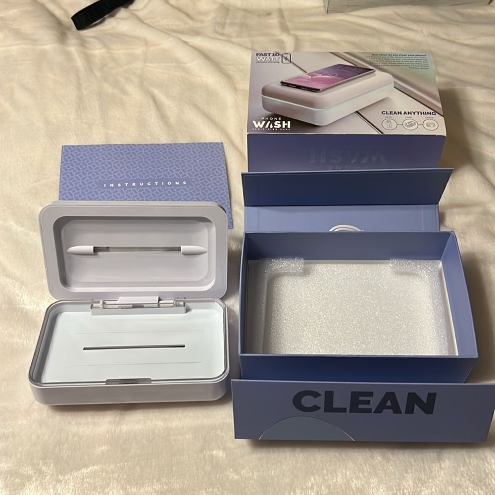 Phone Wash Sanitizing Case - Picture 5 of 7